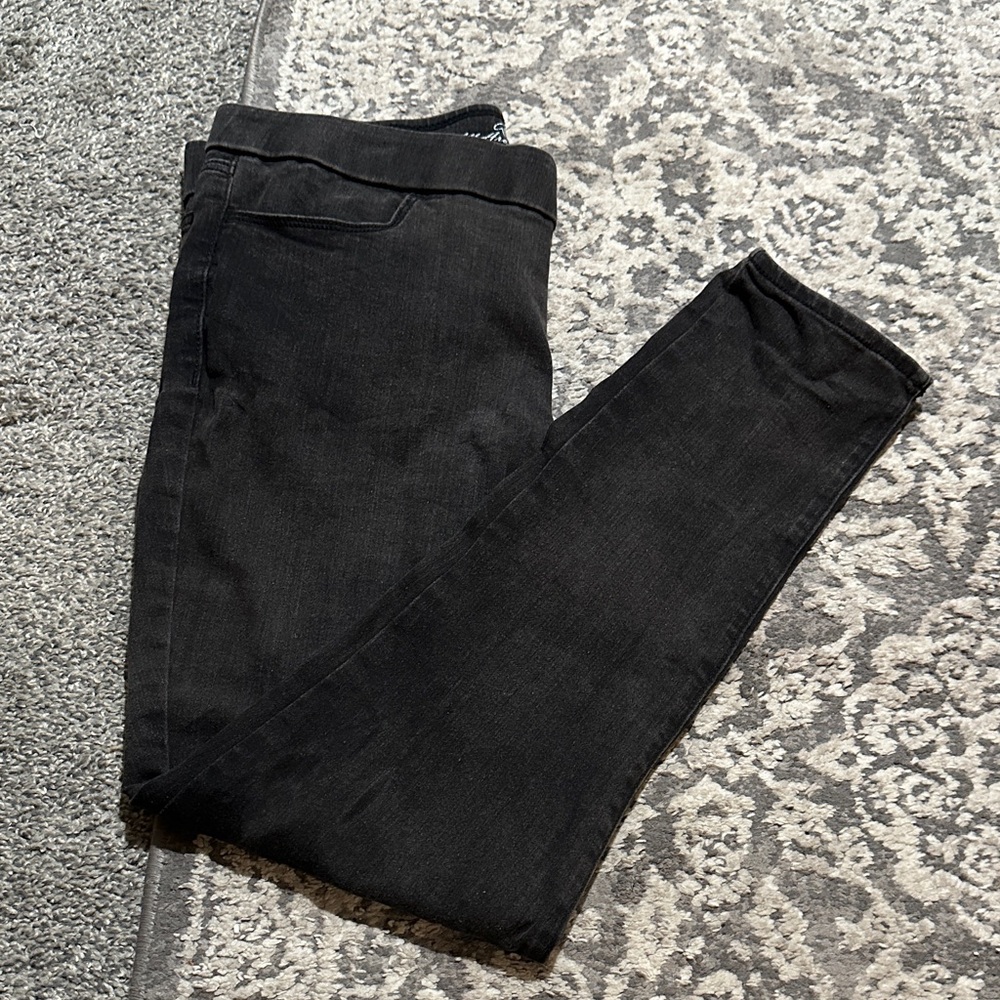 🖤Gloria Vanderbilt Slimming Jeans🖤